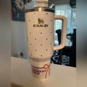 New Holiday Stanley 40 oz